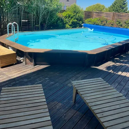 Ferienhaus Spacious With Pool Near Carcassonne